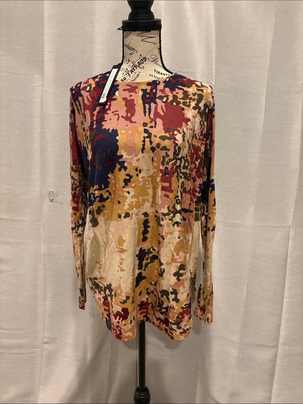 NWT Charlie B Abstract Print Tunic Lightweight Sweater Sz M
